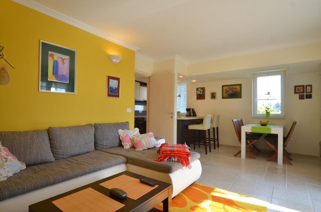Apartment Kare روفينج المظهر الخارجي الصورة