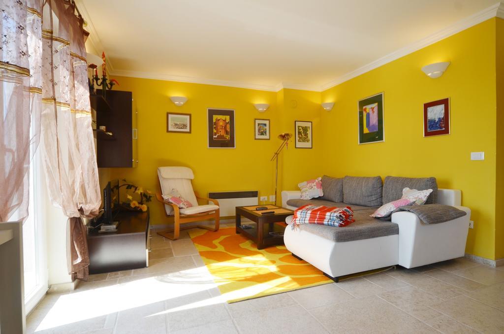 Apartment Kare روفينج المظهر الخارجي الصورة